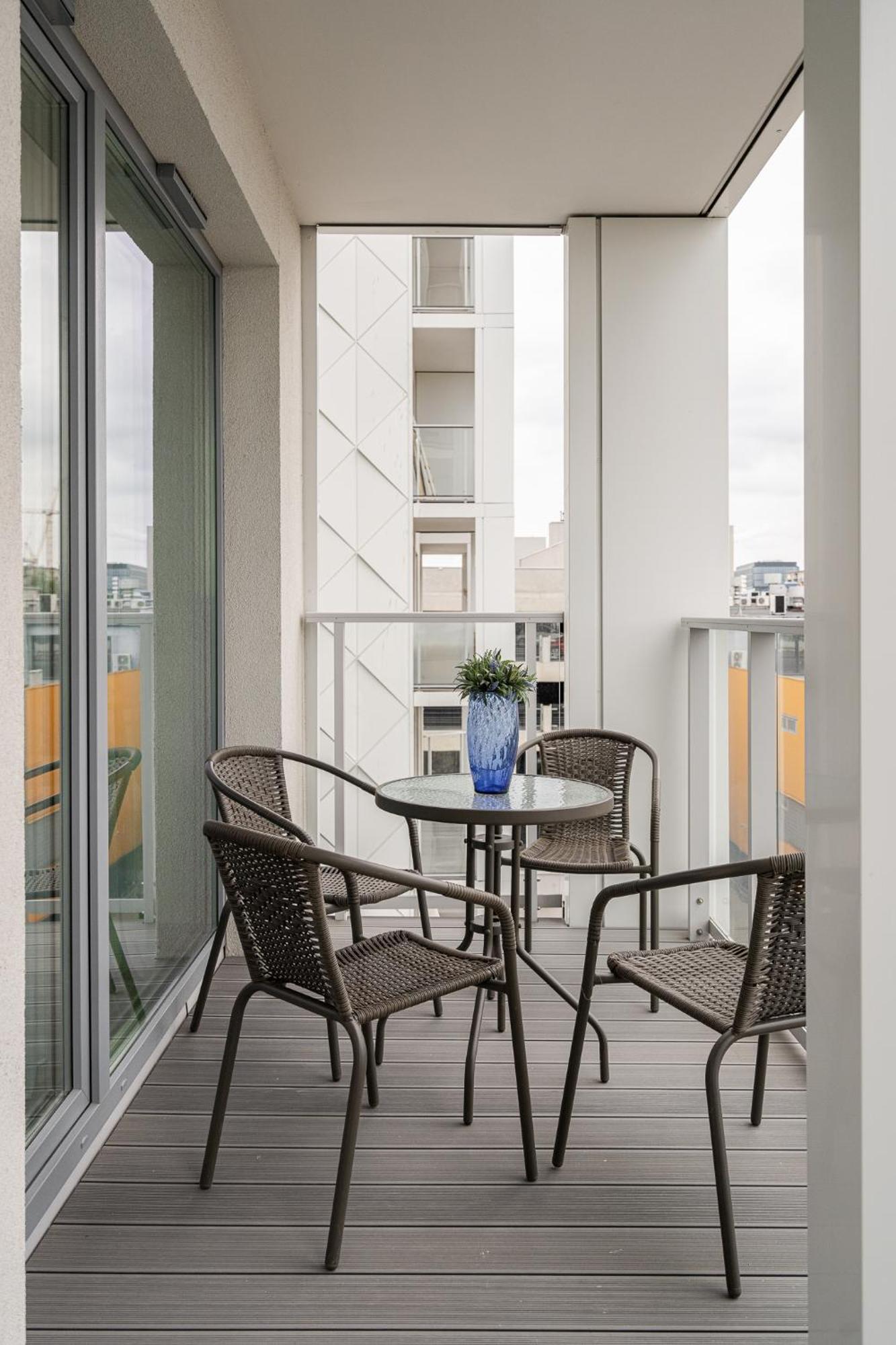 Rentplanet - Apartamenty Braniborska II Wrocław Extérieur photo