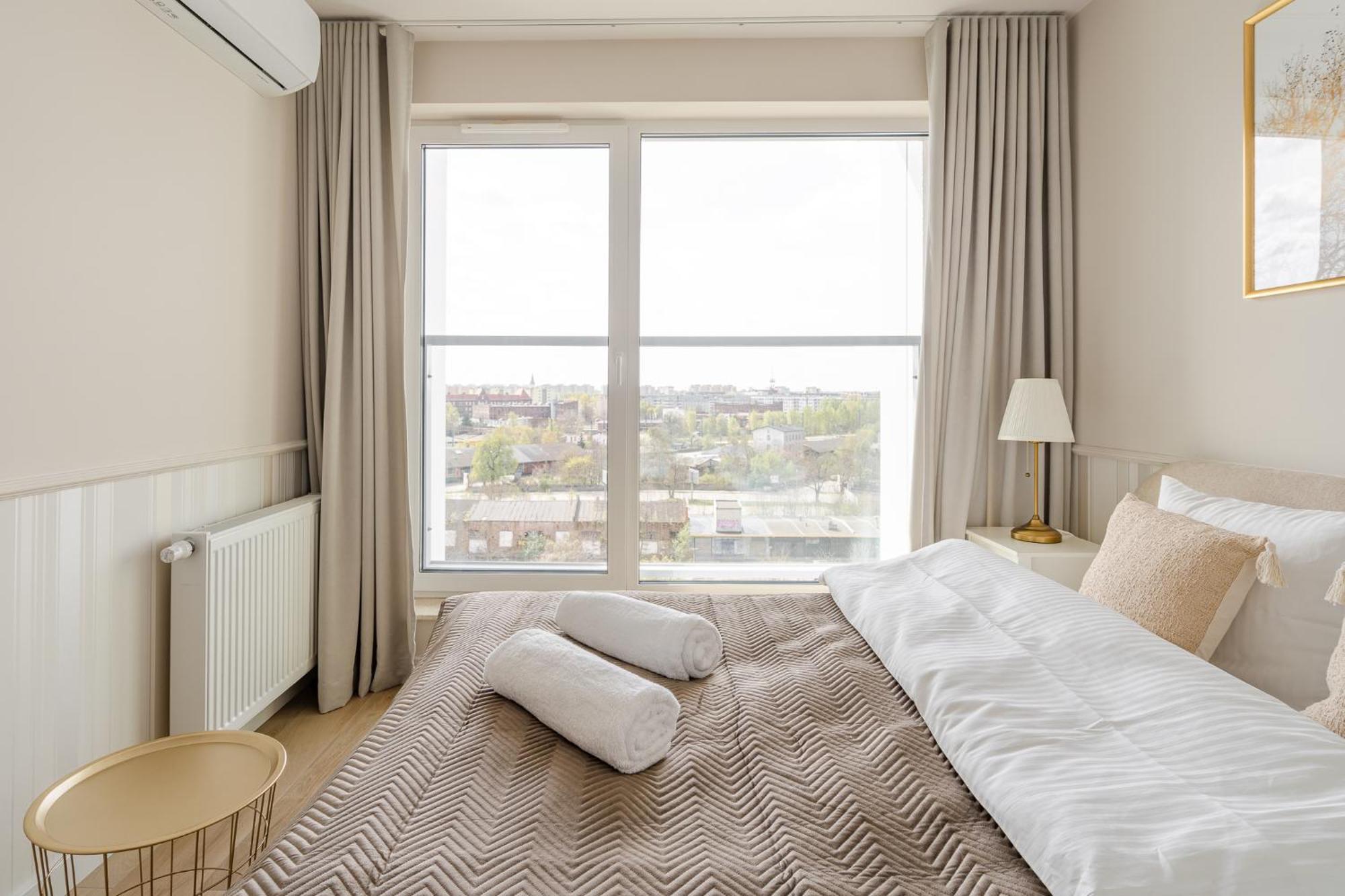 Rentplanet - Apartamenty Braniborska II Wrocław Extérieur photo